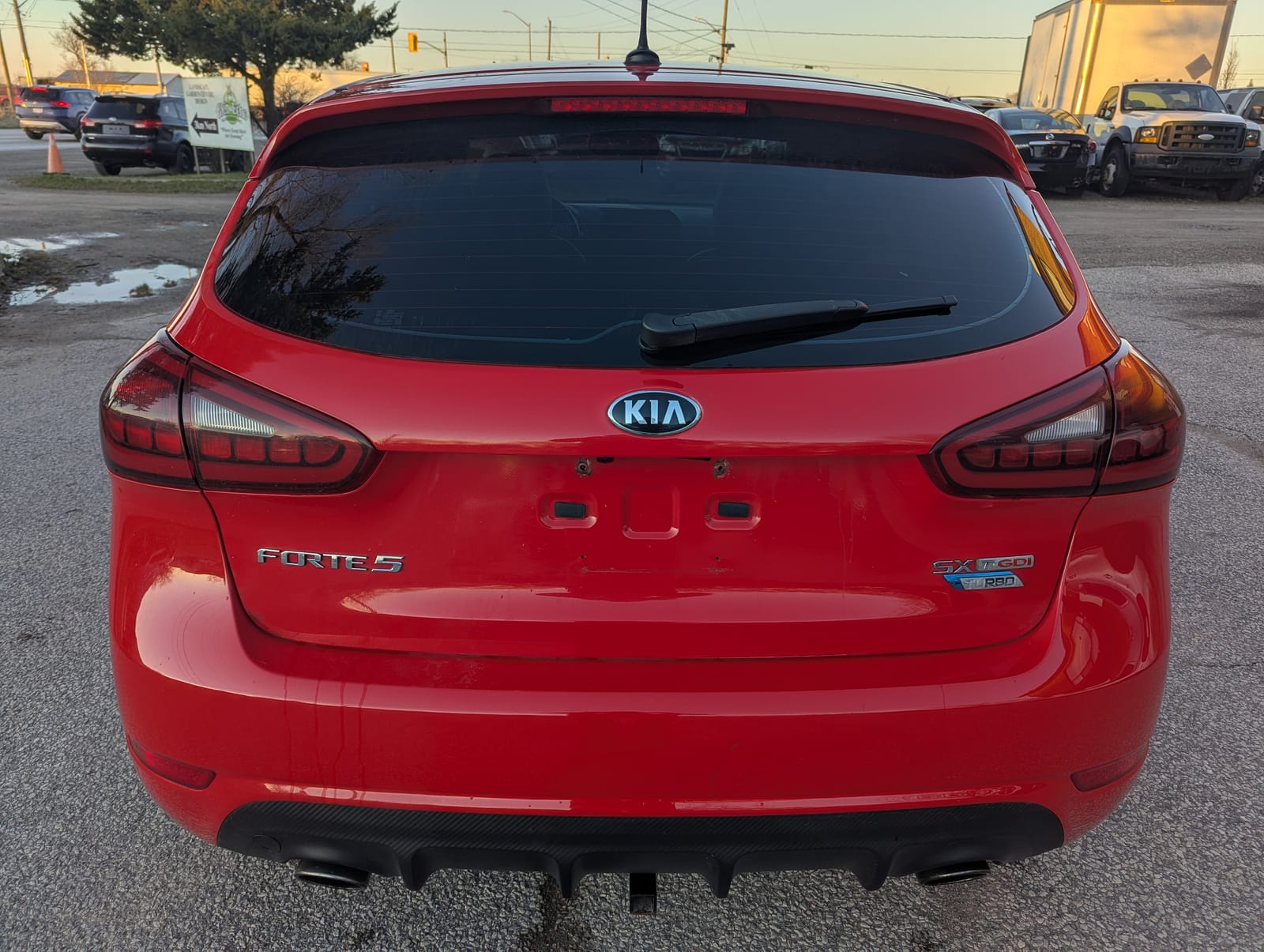 2014 Kia Forte 5 — photo 4 of 8